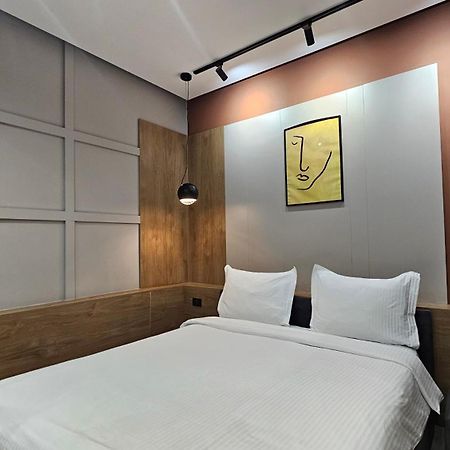Tam Serviced Studio Apartments Next To Blloku Tiranë Ngoại thất bức ảnh