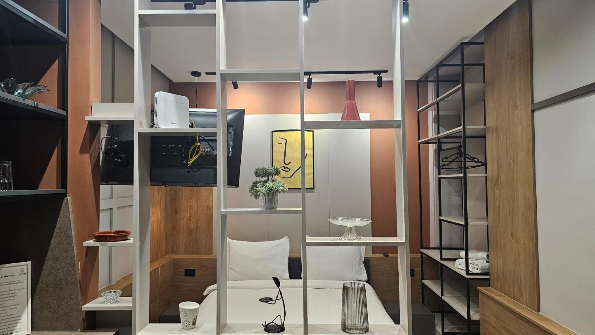 Tam Serviced Studio Apartments Next To Blloku Tiranë Ngoại thất bức ảnh