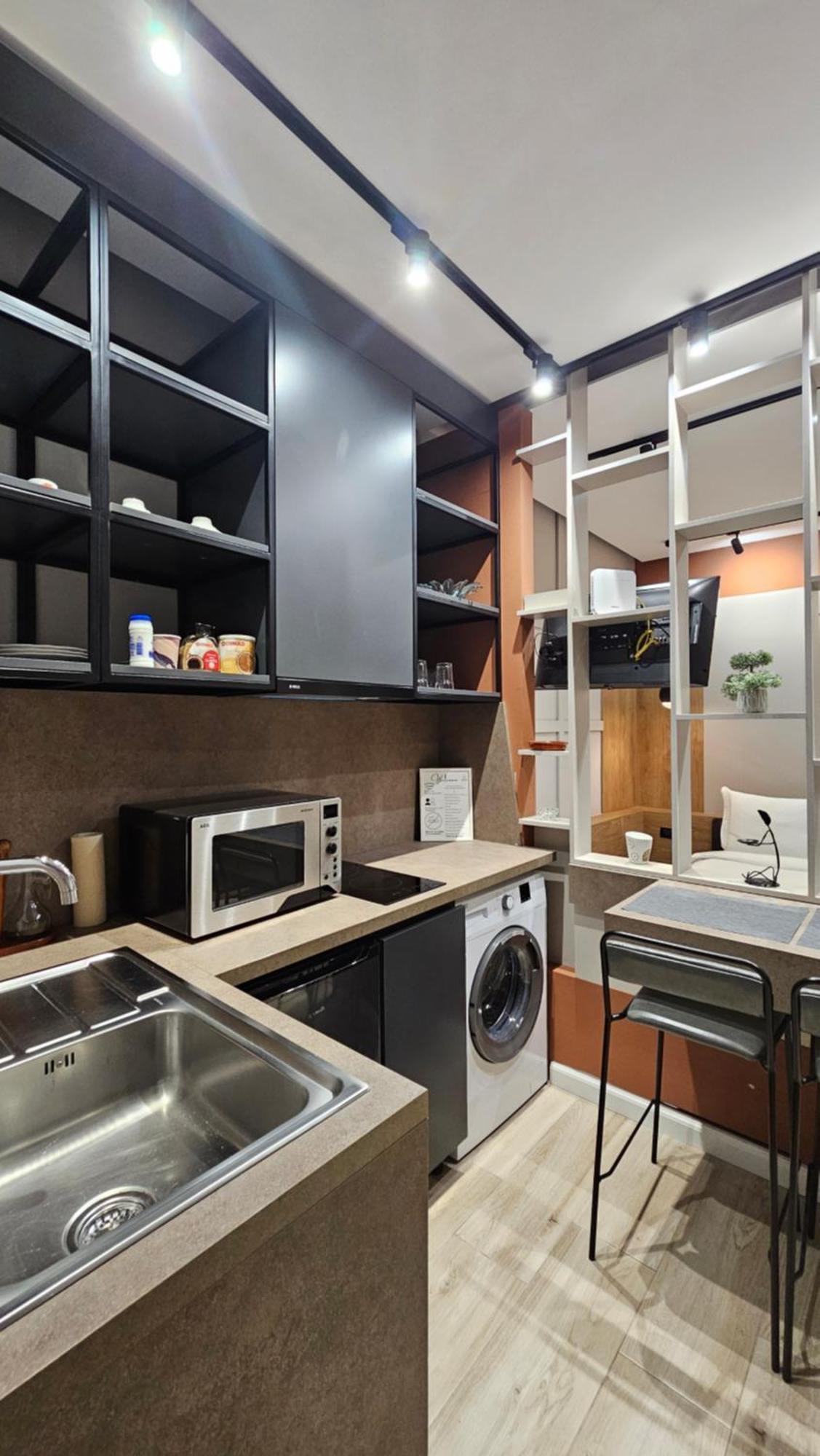 Tam Serviced Studio Apartments Next To Blloku Tiranë Ngoại thất bức ảnh